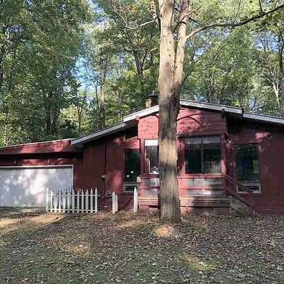 2213 Fox Run, Roaming Shores, OH 44084