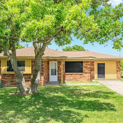 222 S Avenue G, Freeport, TX 77541