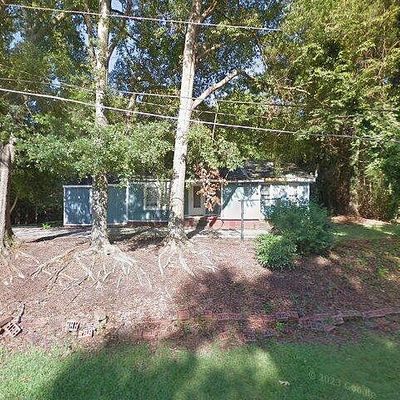 222 W Grantville Rd, Grantville, GA 30220