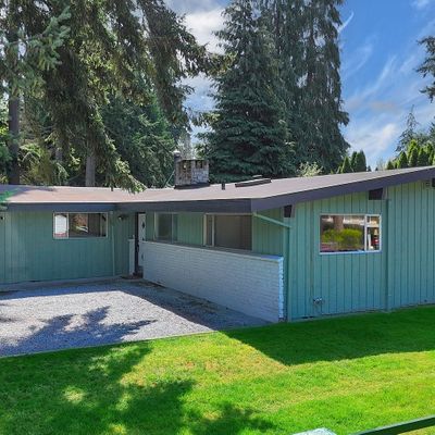 22202 64 Th Ave W, Mountlake Terrace, WA 98043