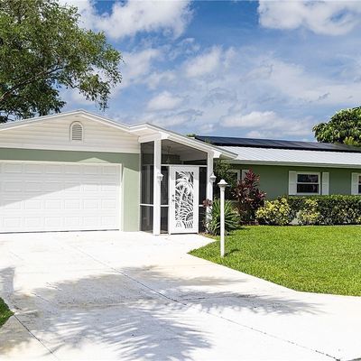 2221 Cape Way, North Fort Myers, FL 33917