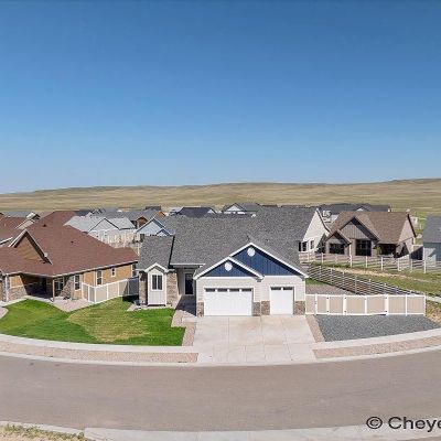 2225 Blue Norther Ln, Cheyenne, WY 82007