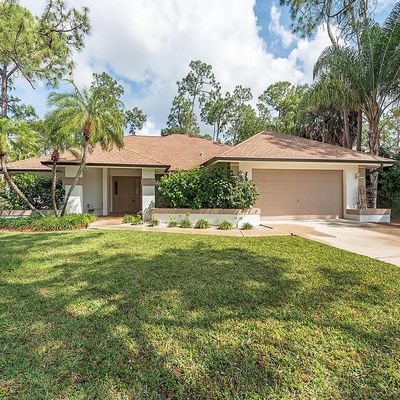 2225 Royal Ln, Naples, FL 34112