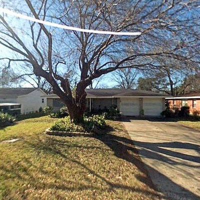 2228 Erickson St, La Marque, TX 77568