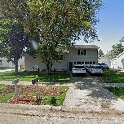 2228 S Osborne Ave, Janesville, WI 53546