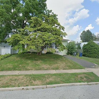 223 Candy Ln, Ambler, PA 19002