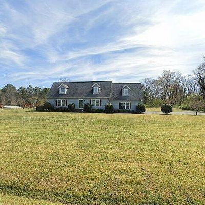 22389 Seaside Rd, Cape Charles, VA 23310