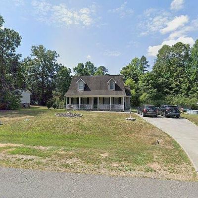 2239 Regency Dr, Randleman, NC 27317