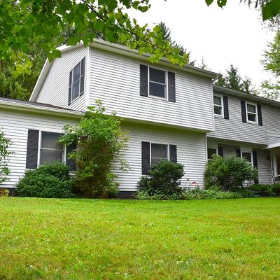 22460 Hodges Ln, Cambridge Springs, PA 16403