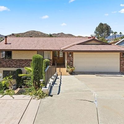 22551 Canyon Lake Dr S, Canyon Lake, CA 92587