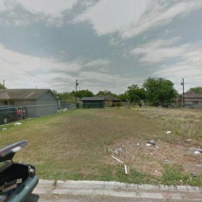 226 Casa Blanca Dr, Brownsville, TX 78521