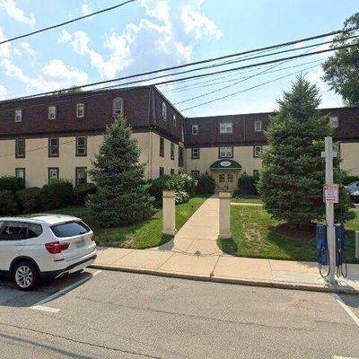 226 N Essex Ave Apt G1, Narberth, PA 19072