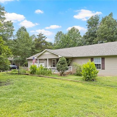 226 Orchard Ln, Seneca, SC 29672