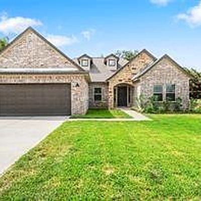 227 Pecan, Brazoria, TX 77422