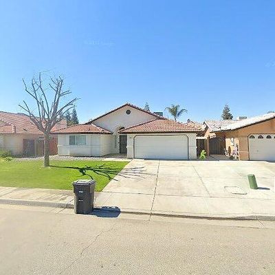 227 West St, Shafter, CA 93263