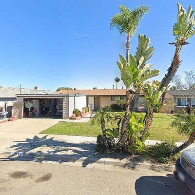 2563 Moonstone Dr, San Diego, CA 92123