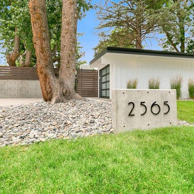 2565 S Newton St, Denver, CO 80219