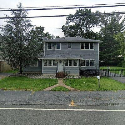 26 Lakeview Ave, Ringwood, NJ 07456