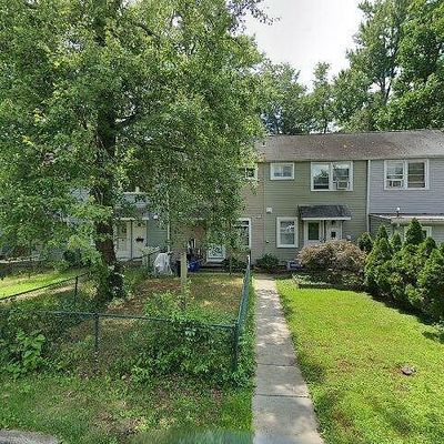 26 Ridge Rd #E, Greenbelt, MD 20770