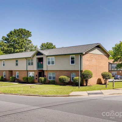 2607 Cedarhurst Drive, Charlotte, NC 28269