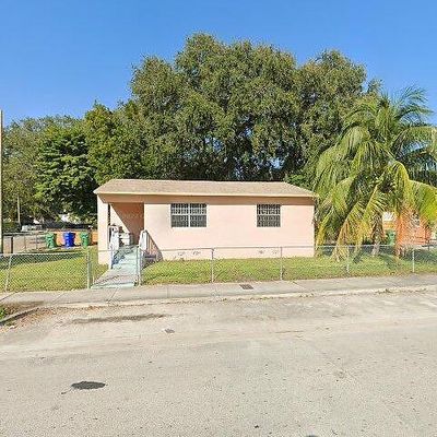 261 Nw 67 Th St, Miami, FL 33150