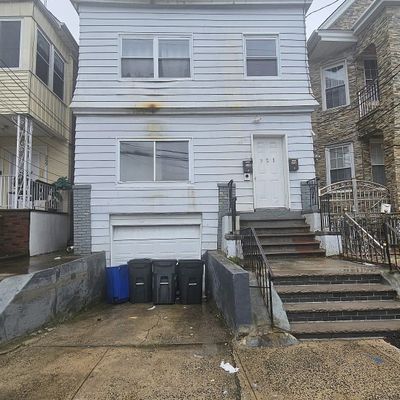 261 Stegman St, Jersey City, NJ 07305