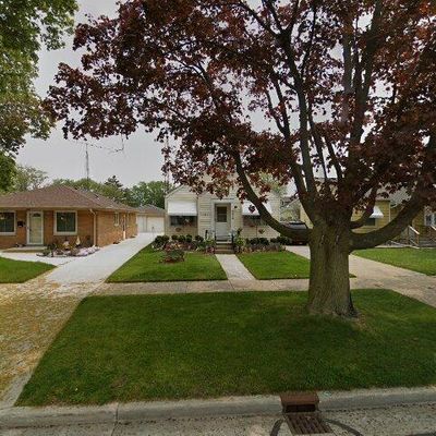 2613 Hayes Ave, Racine, WI 53405