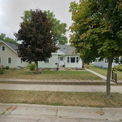 2627 Ward Ave, La Crosse, WI 54601