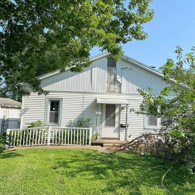 263 Koch St, Pekin, IL 61554