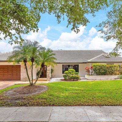 264 Deer Creek Woodlake Cir, Deerfield Beach, FL 33442