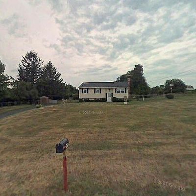 264 Dresser Hill Rd, Dudley, MA 01571