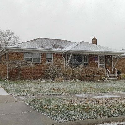 26401 Princeton St, Saint Clair Shores, MI 48081