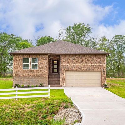 265 County Road 6242, Dayton, TX 77535