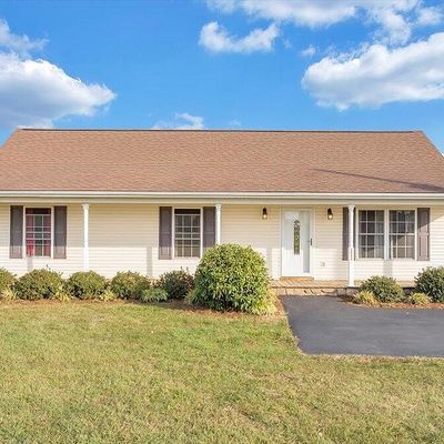 2660 Horseshoe Bend Rd, Moneta, VA 24121