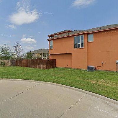 2670 Venice Drive, Grand Prairie, TX 75054