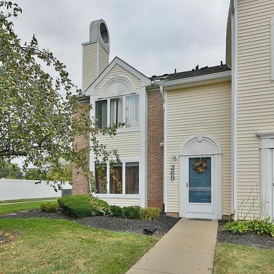 269 Juanita Ct, Levittown, PA 19057