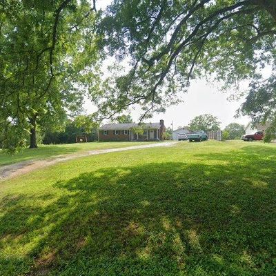 2696 Mcknight Rd, Culleoka, TN 38451