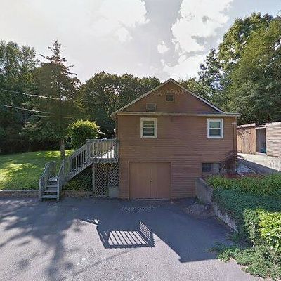 27 Grieb Trl, Wallingford, CT 06492