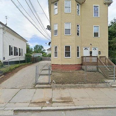 270 Lowell Ave, Providence, RI 02909