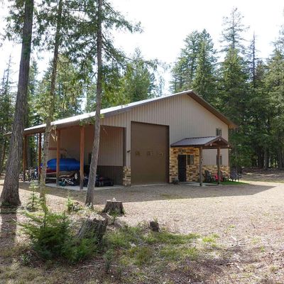 270 Priestview Ln, Coolin, ID 83821