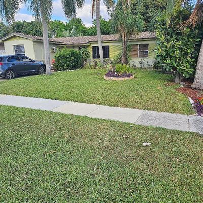 2700 Nw 1 St St, Boynton Beach, FL 33435