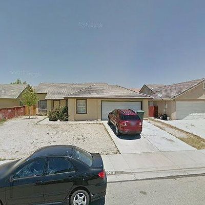 2701 Summerchase Ave, Rosamond, CA 93560