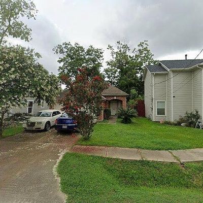 2707 Lucinda St, Houston, TX 77004