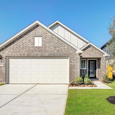 27089 Kestrel Trl, Magnolia, TX 77354