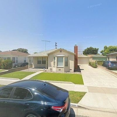 2709 E Van Buren St, Long Beach, CA 90810