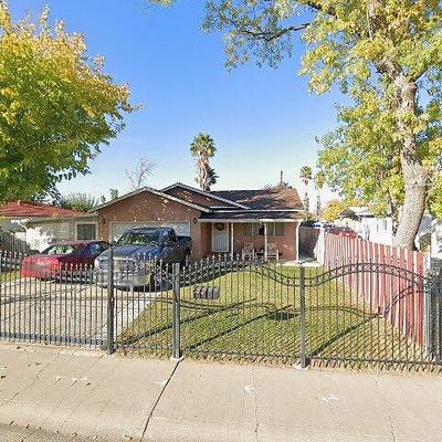 2711 52 Nd Ave, Sacramento, CA 95822