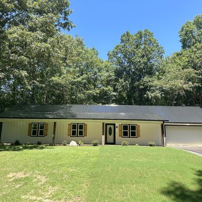 272 Mollie Dr, Selmer, TN 38375