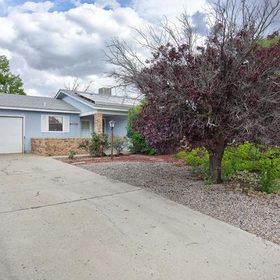 2720 Pinewood Dr Se, Rio Rancho, NM 87124