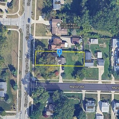 2737 Clague Rd, North Olmsted, OH 44070