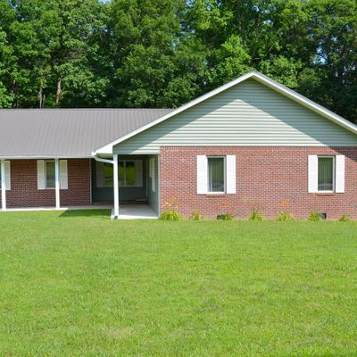 2759 Deer Lodge Hwy, Sunbright, TN 37872